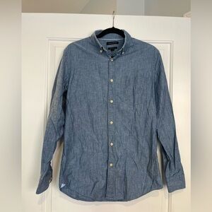 Banana Republic Chambray Blue Grant Fit button-down